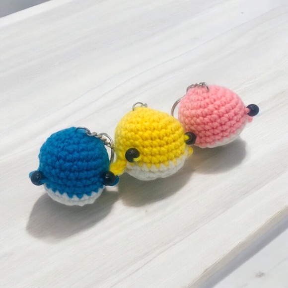 Pocket-Sized Crochet Whale Keychain – Tiny, Chunky, and Full of Charm! 🐳💛 - Picture 7 of 10